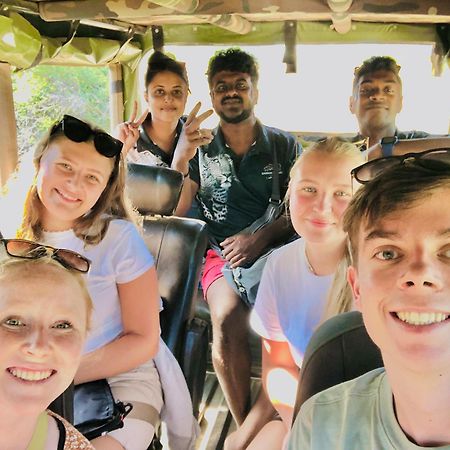 Saman Resort Yala Тисамахарама Екстериор снимка
