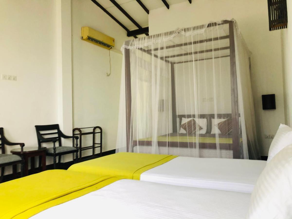 Saman Resort Yala Тисамахарама Екстериор снимка