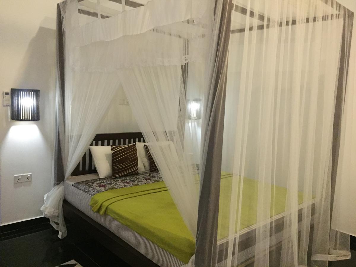 Saman Resort Yala Тисамахарама Екстериор снимка
