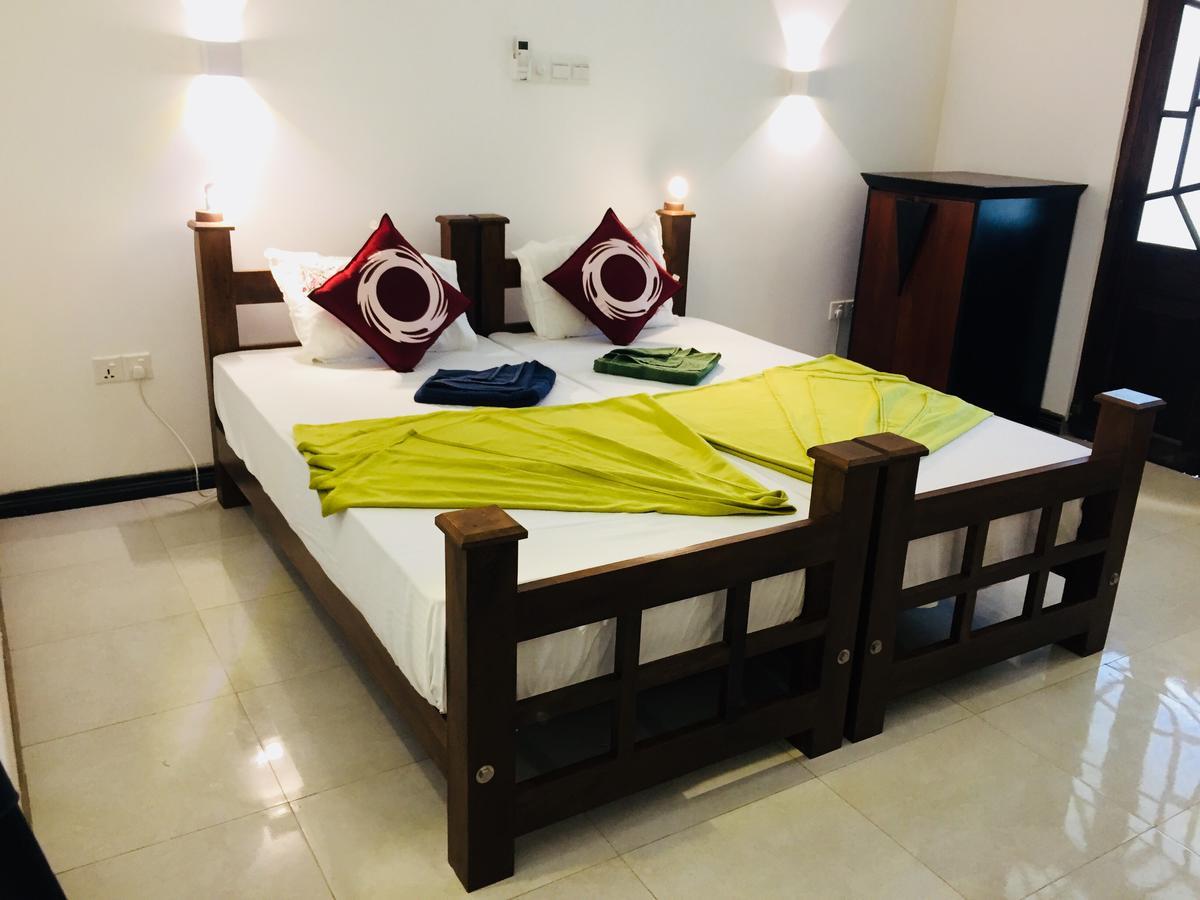 Saman Resort Yala Тисамахарама Екстериор снимка